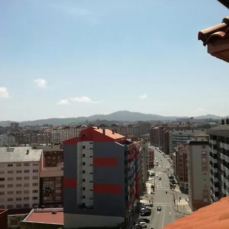 Atico Bajo Cubierta Con Garaje Registro Nº Vut829as * אבילס